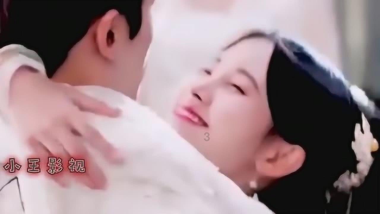 漂亮女孩扮精灵